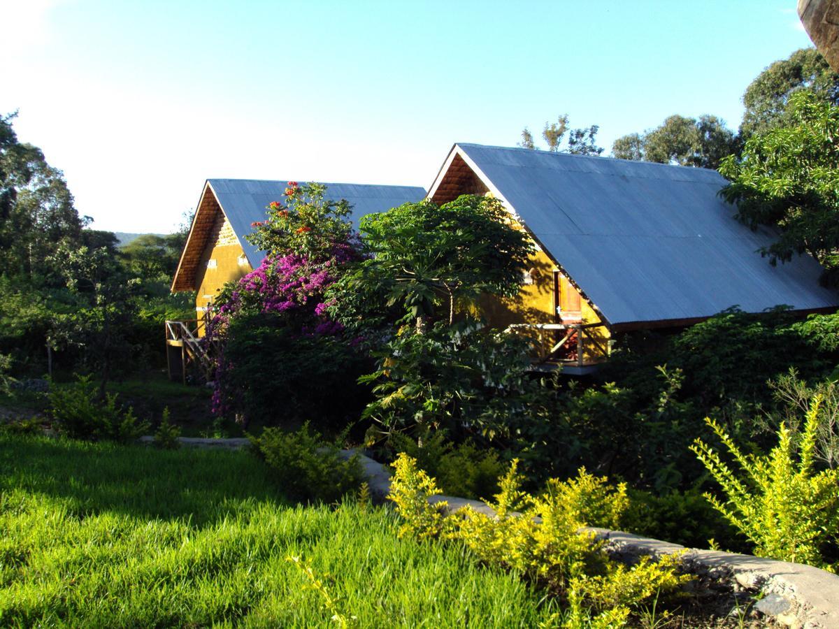 Meru Mbega Lodge Usa River Екстериор снимка